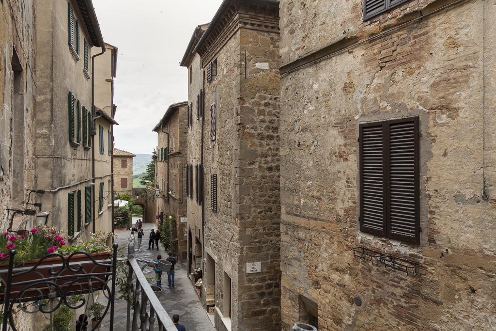 Affittacamere Del Corso Pienza Bagian luar foto